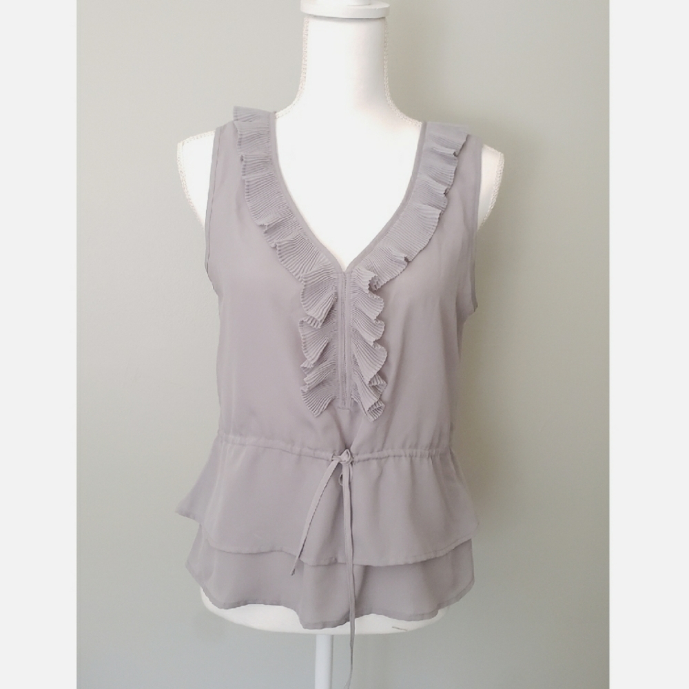 Gray Ruffled GAP Blouse Size S